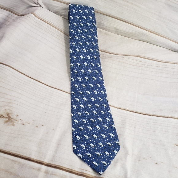 Vineyard Vines Swordfish Print Silk Tie USA Preppy Martha's Vineyard Blue White - Picture 6 of 6